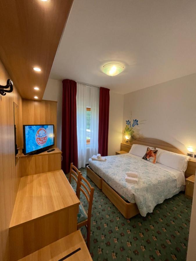 Albergo La Bicocca ปาเนเว็จโจ ภายนอก รูปภาพ