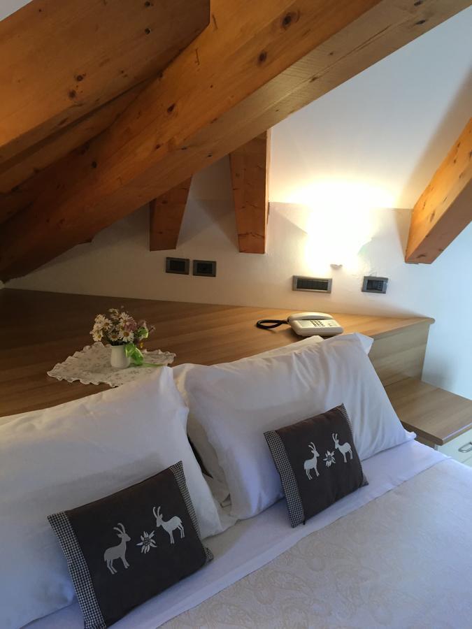 Albergo La Bicocca ปาเนเว็จโจ ภายนอก รูปภาพ