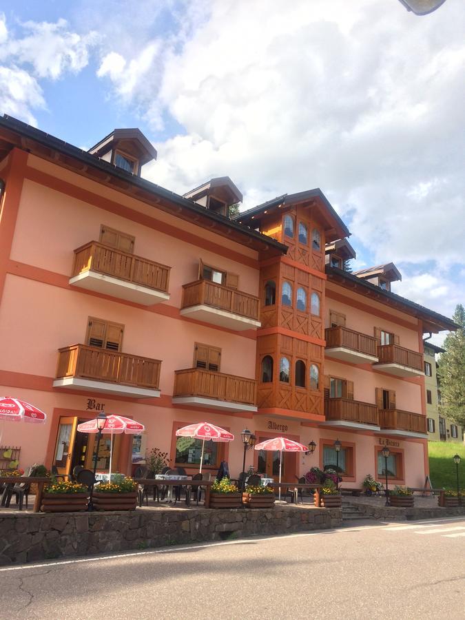 Albergo La Bicocca ปาเนเว็จโจ ภายนอก รูปภาพ